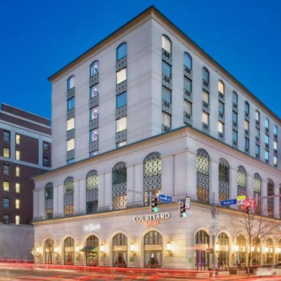 Courtyard By Marriott Stamford Downtown Hotel Exterior foto