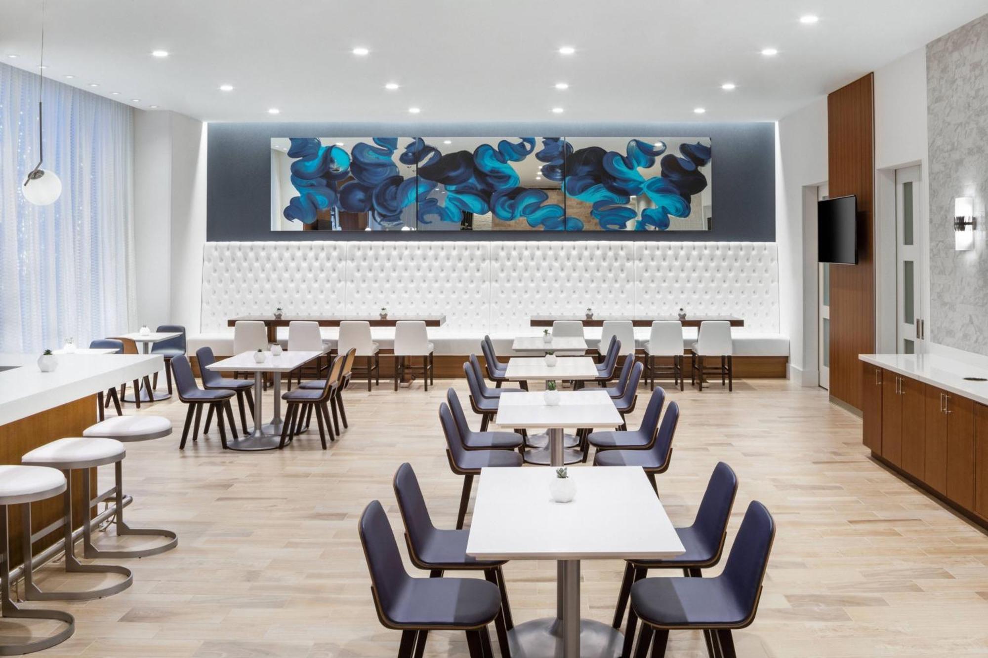 Courtyard By Marriott Stamford Downtown Hotel Exterior foto